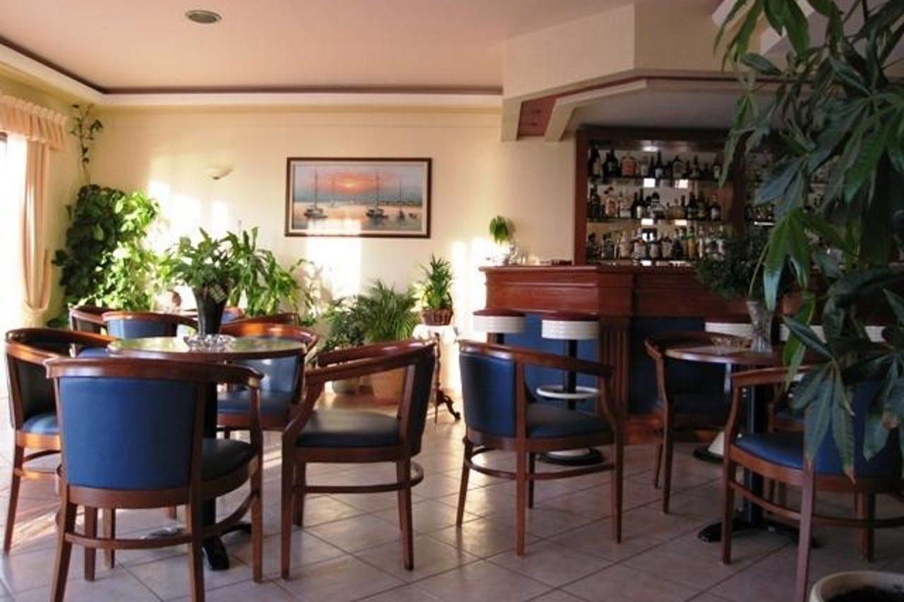 Blue Sea Hotel Apartments Rethymno Esterno foto