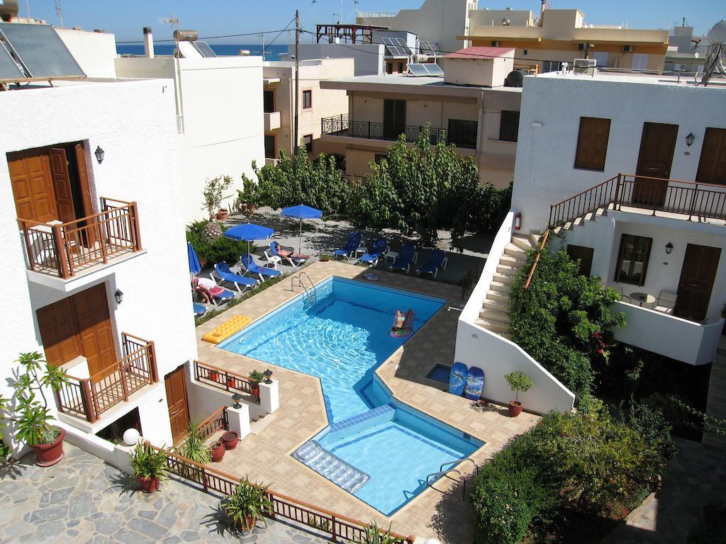 Blue Sea Hotel Apartments Rethymno Esterno foto