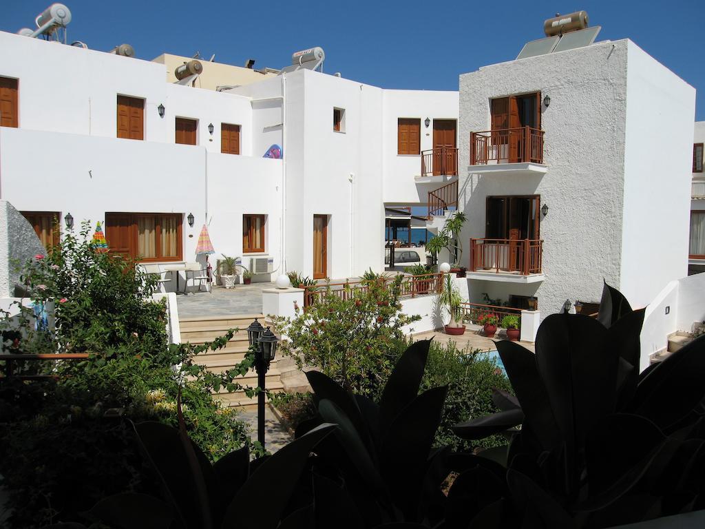 Blue Sea Hotel Apartments Rethymno Esterno foto